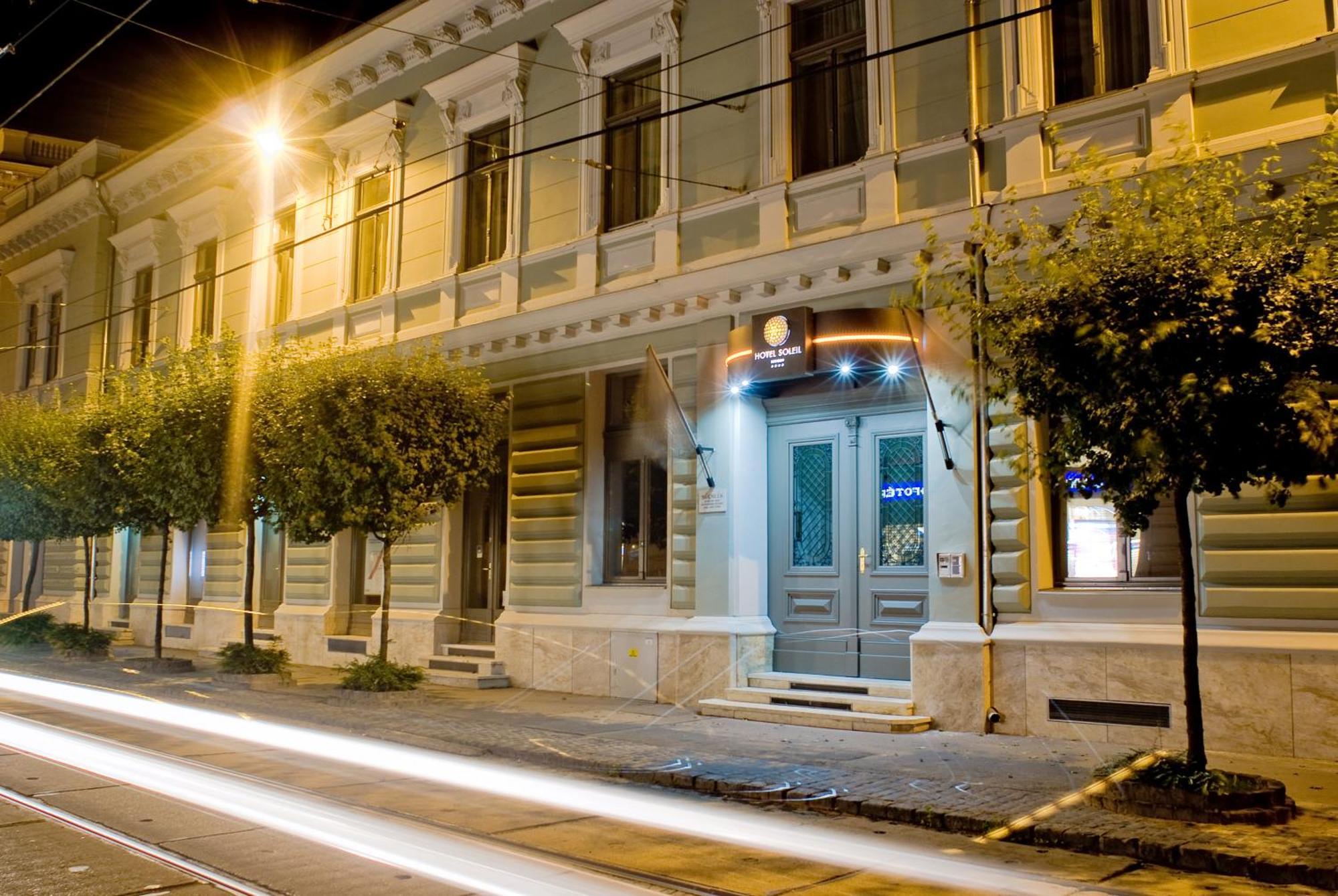 Soleil Apartman Szeged Bagian luar foto