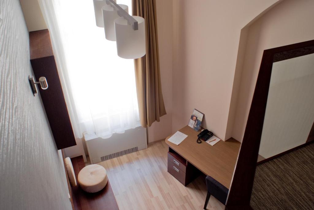 Soleil Apartman Szeged Bagian luar foto