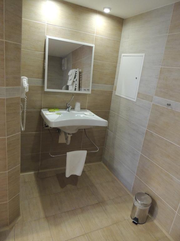 Soleil Apartman Szeged Bagian luar foto